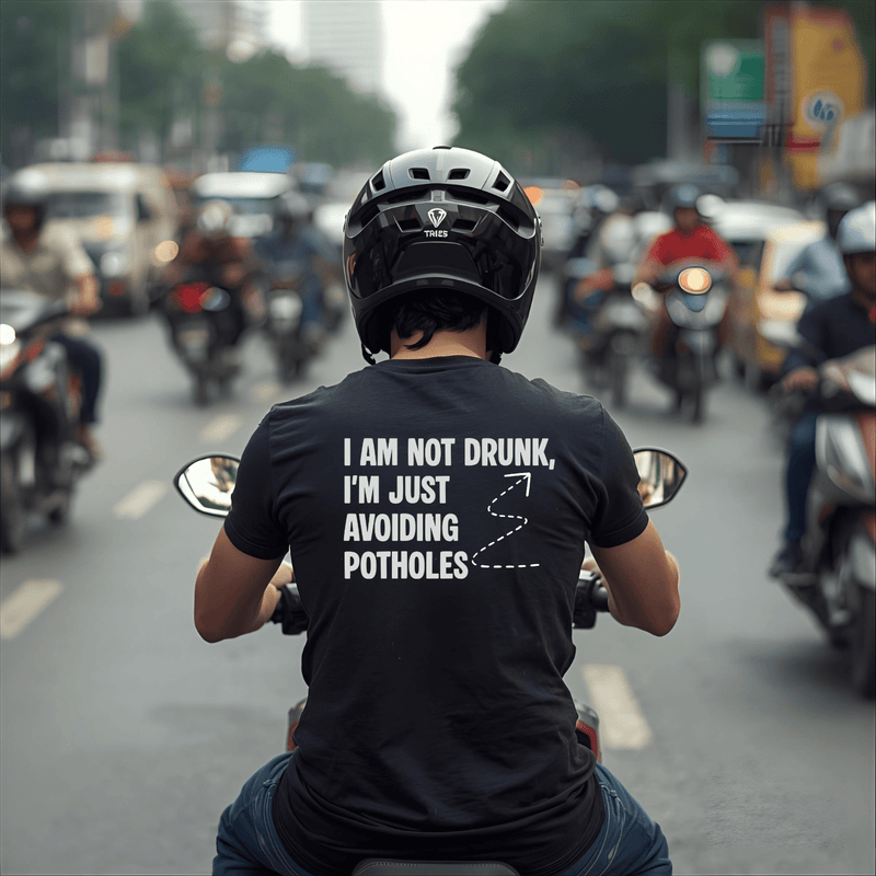 ROUND NECK | GRAFFITI | POTHOLES - Teestra